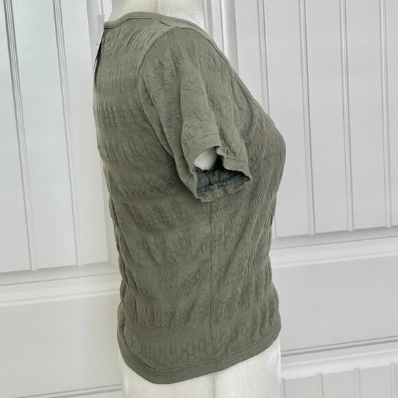 NWT Abercrombie & Fitch Women's Square Sweetheart Neck Cropped Textured Baby Tee - Picture 4 of 8